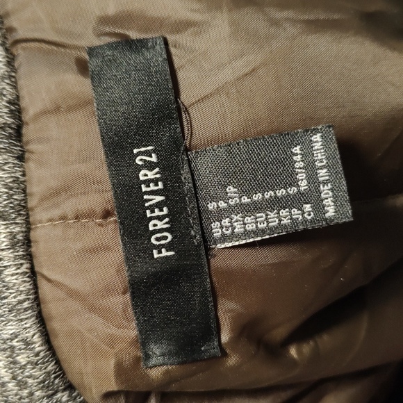 Forever 21 light coat, jacket, size S - Picture 4 of 4